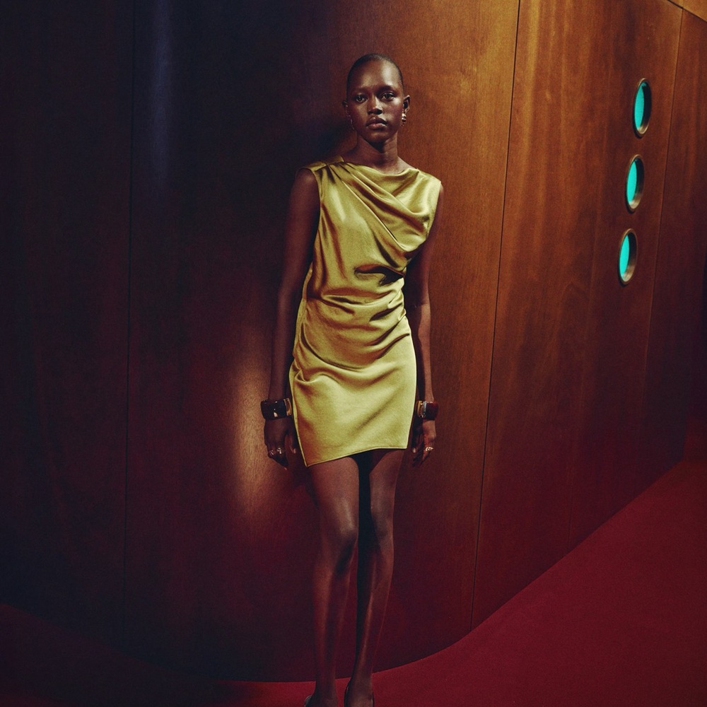 Elegant Gold Women's Dress